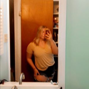 Meet your Posher, Rhiannon